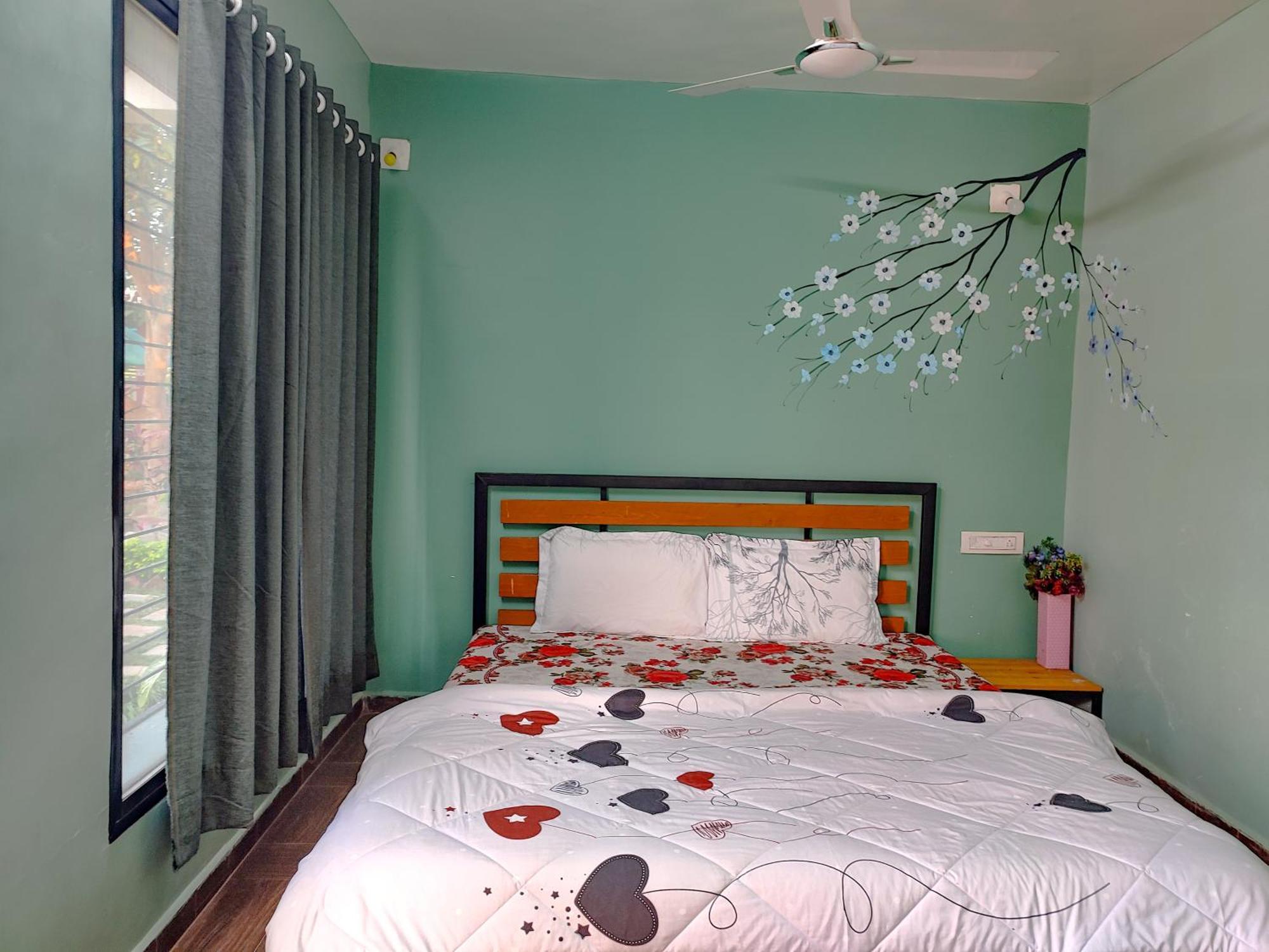 Van Vagdo Resort Rajpipla Bagian luar foto